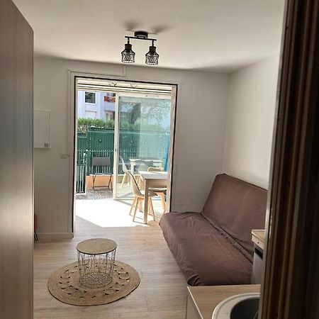 Charmant Studio Neuf 150M Plage Sur Avenue Principale Climatise Et Parking 카발레르쉬르메르 외부 사진