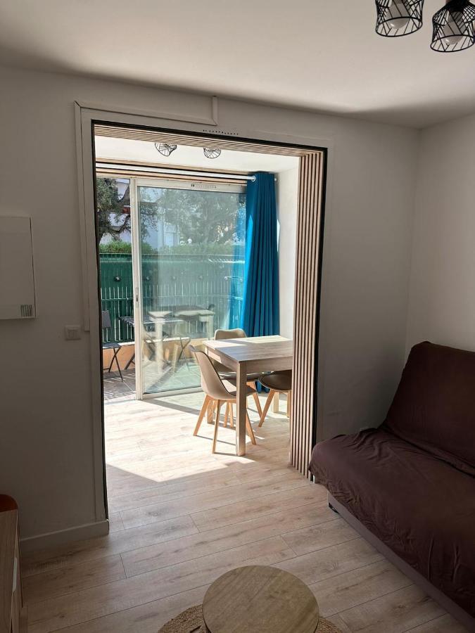 Charmant Studio Neuf 150M Plage Sur Avenue Principale Climatise Et Parking 카발레르쉬르메르 외부 사진
